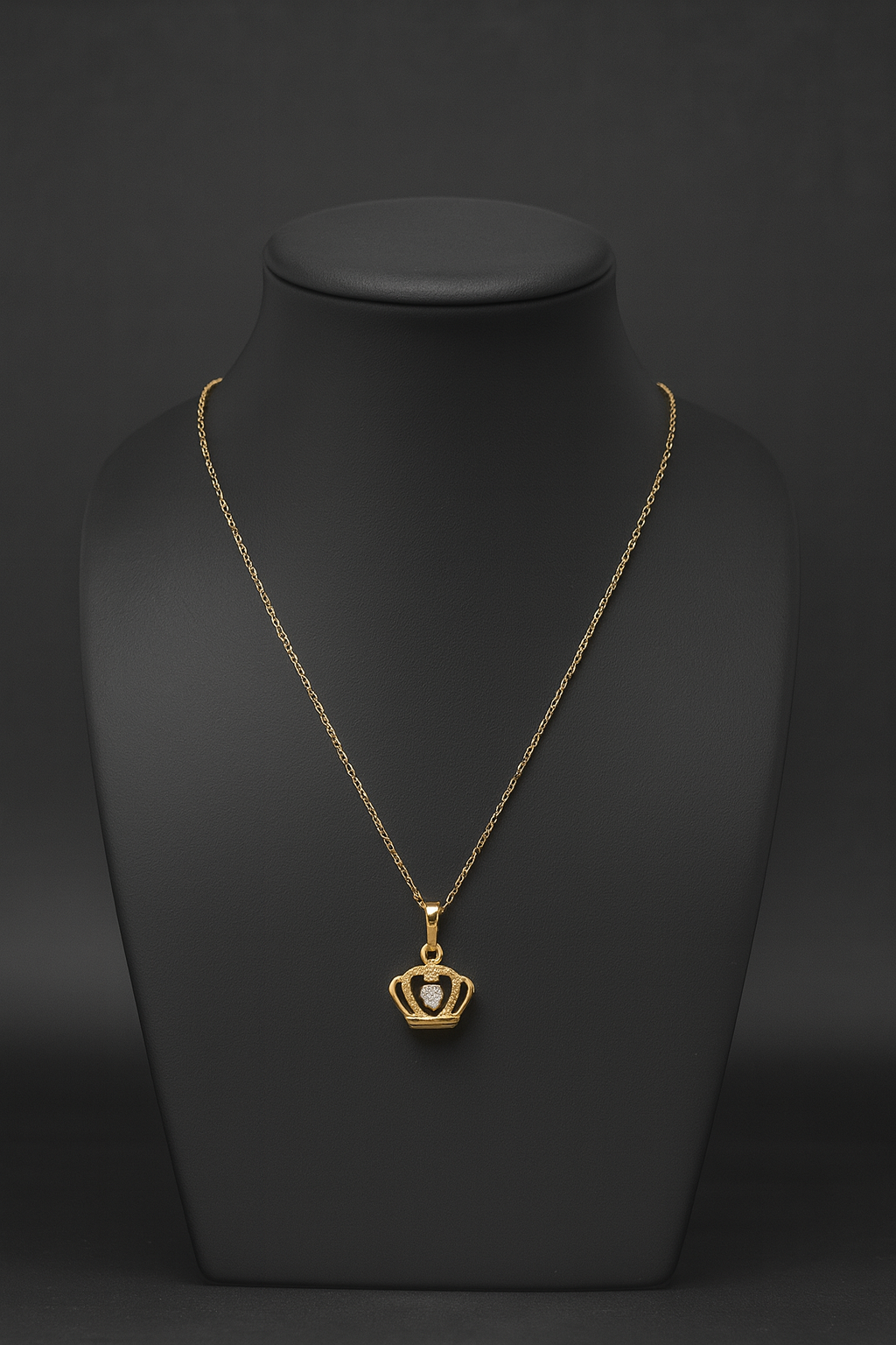 New Stock! Smart small crown necklace!