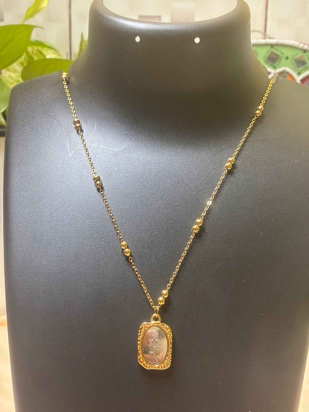 New Stock! Rose Gold 18k plated! Luxury Necklace