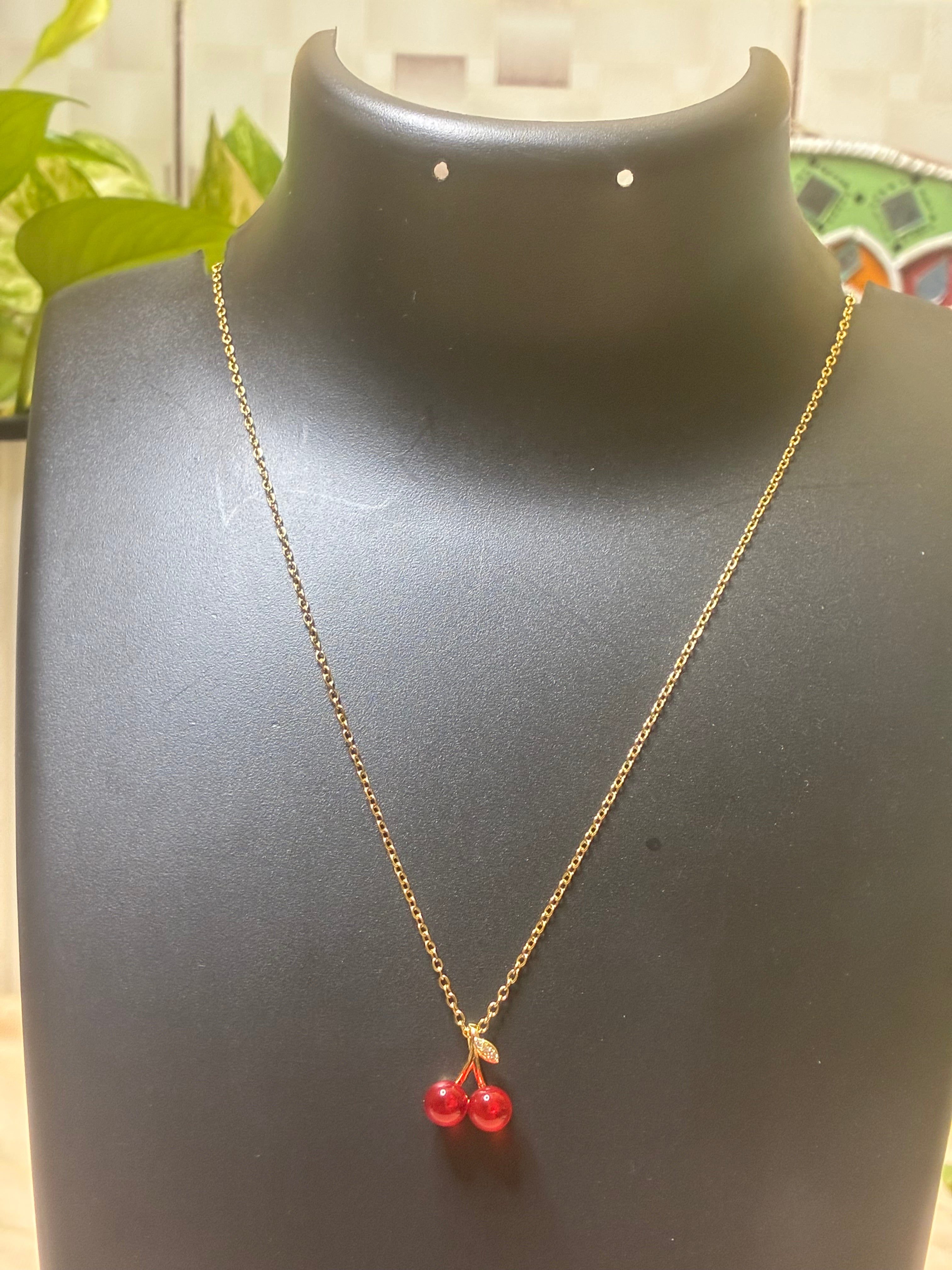 New Stock!Exquisite and versatile small cherry Necklace