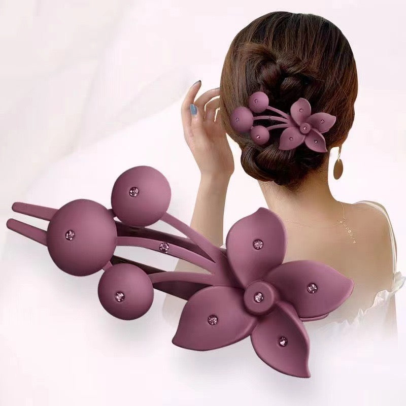 High grade butterfly clip with artifact hair pin!!✨💫