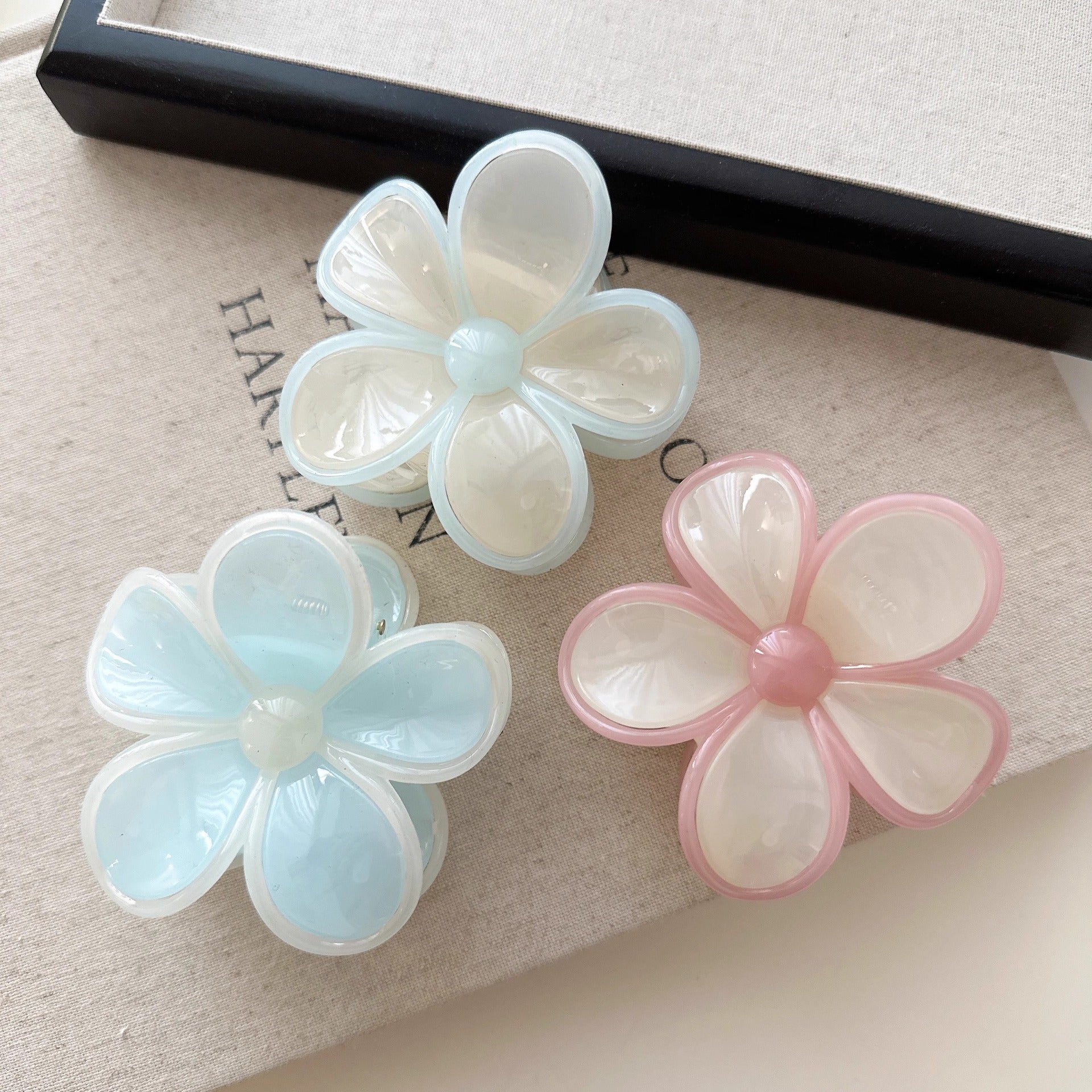 NEW STOCK!! Multi Colour FLOWER Hair Clips packet of 1