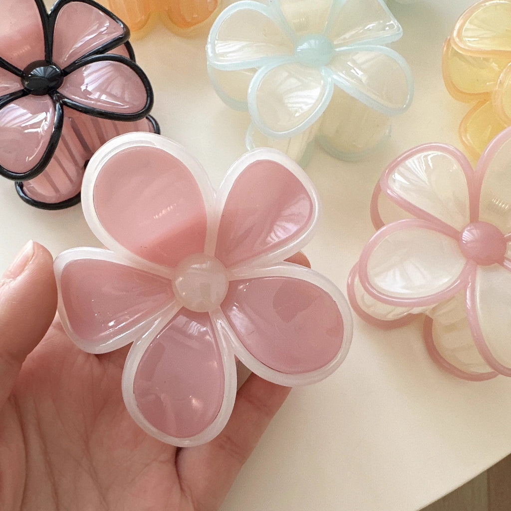 NEW STOCK!! Multi Colour FLOWER Hair Clips packet of 1