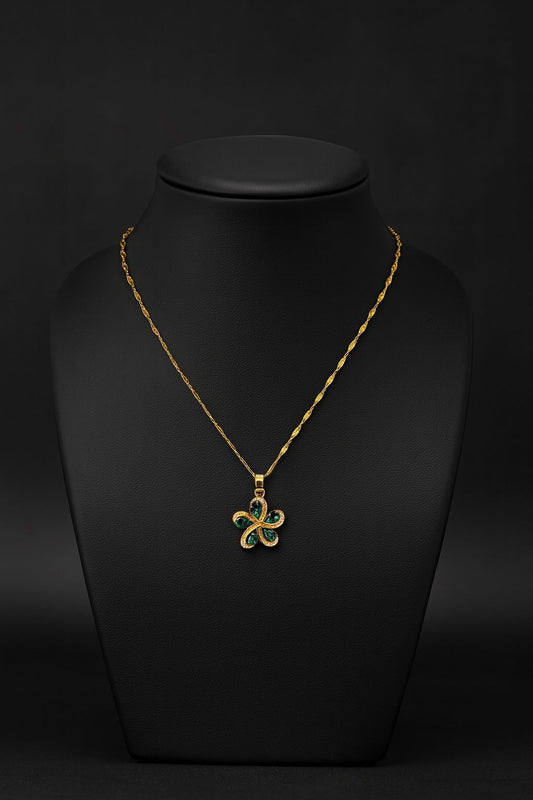 PREMIUM Quality|Green Zircon Snowflake Necklace|18K Gold Plated|Anti Tarnish Necklace