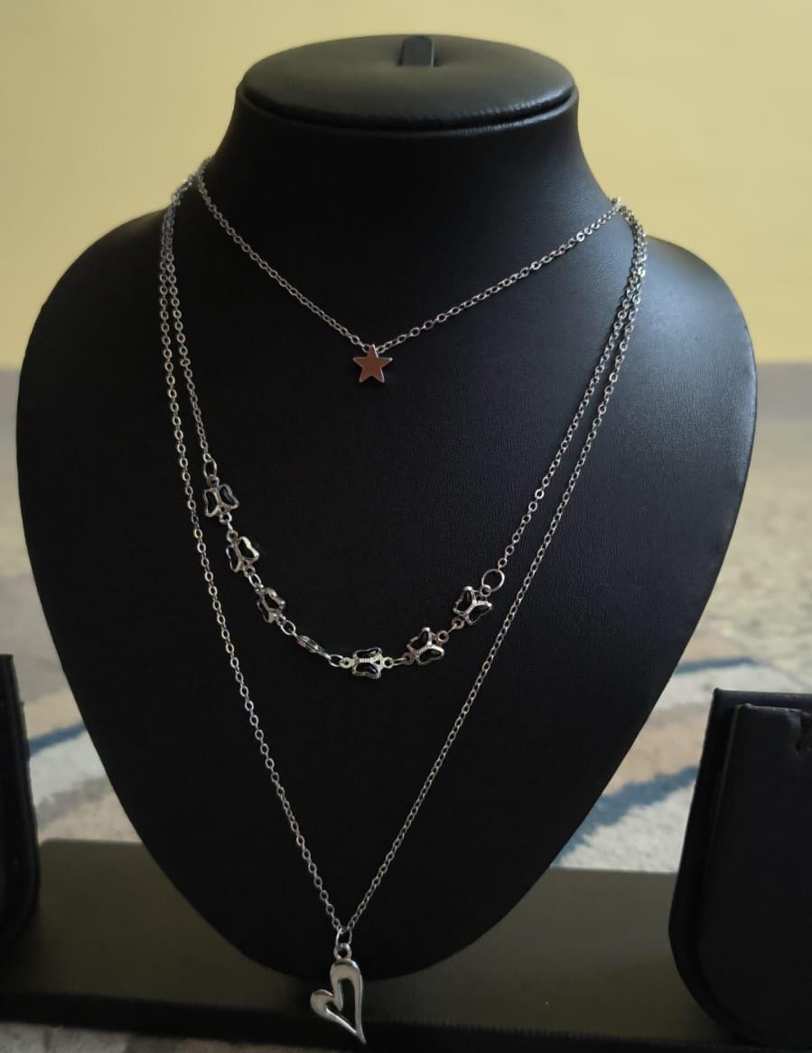 simple three-layer silver plated chain with hanging pendent