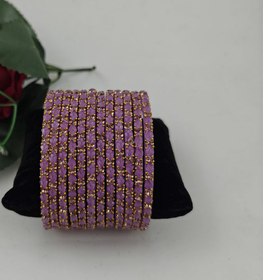 Leaf style kuppivala/Glass bangles