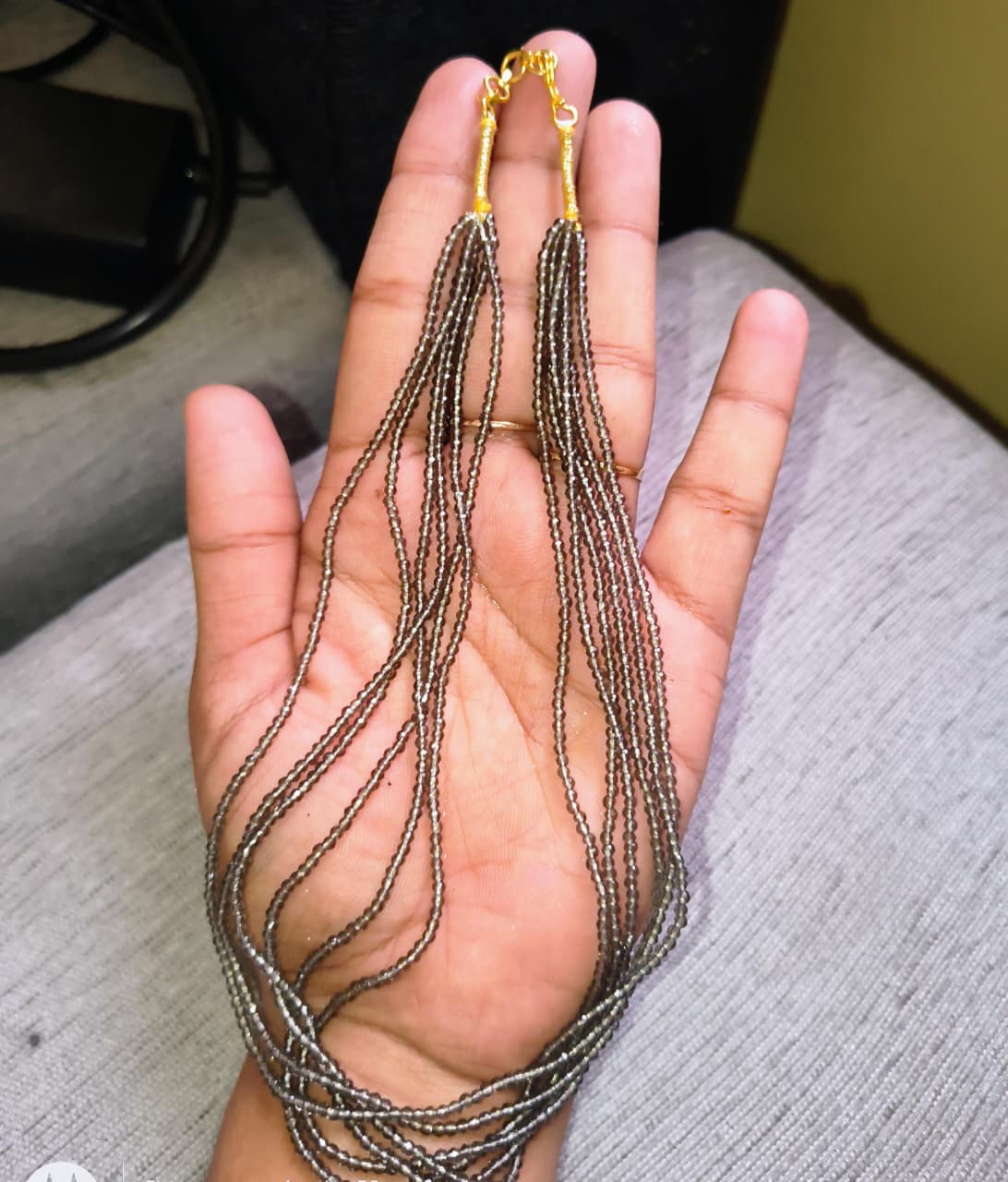 New arrival simple glosy pearl chain 💫✨