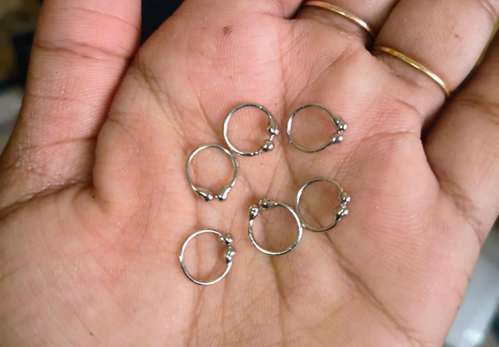 Silver coating ring nose pin /second stud available 💫⭐✨