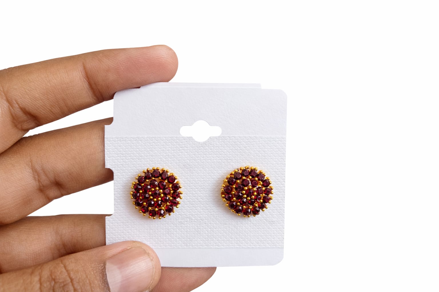 Simple stone stud for women