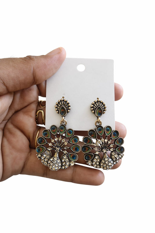 peacock designed big size earnings