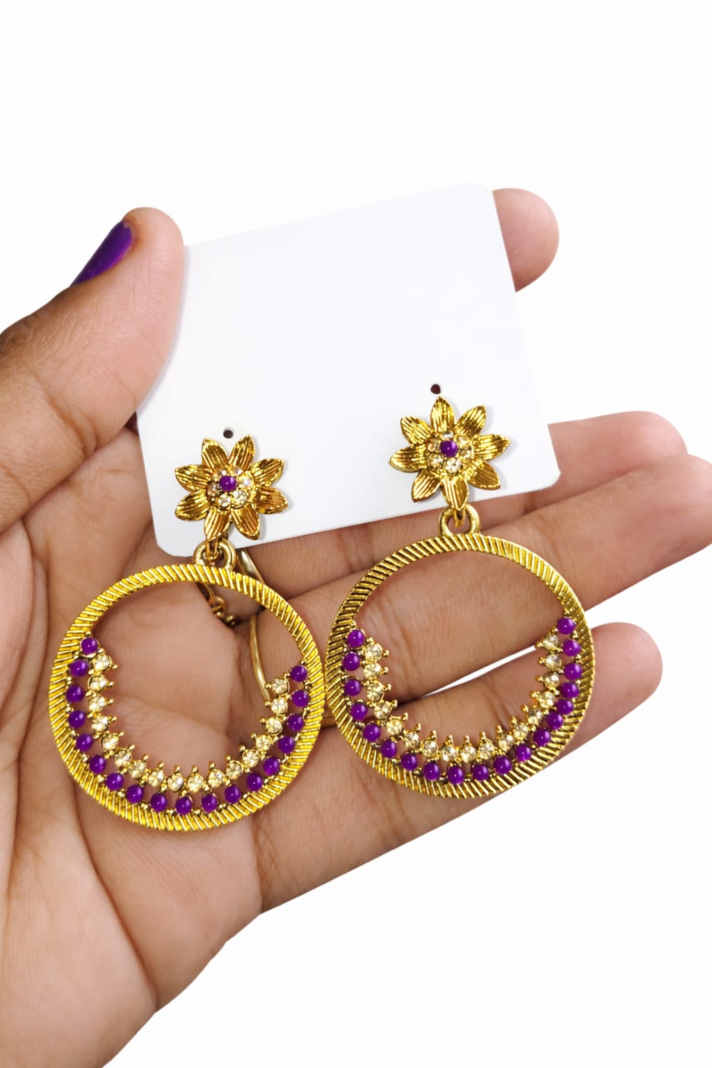 Flower stud earnings
