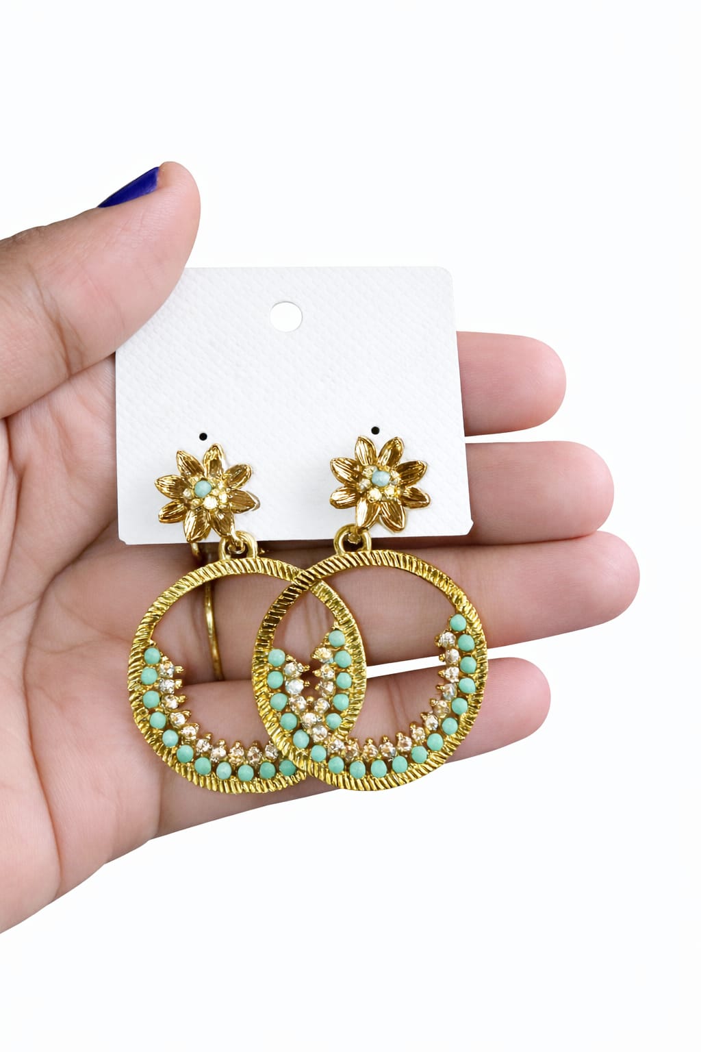 Flower stud earnings
