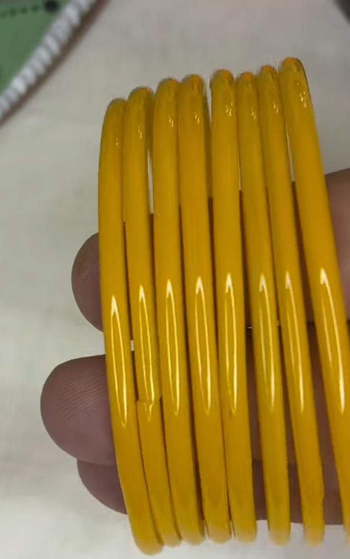Plain glass bangles