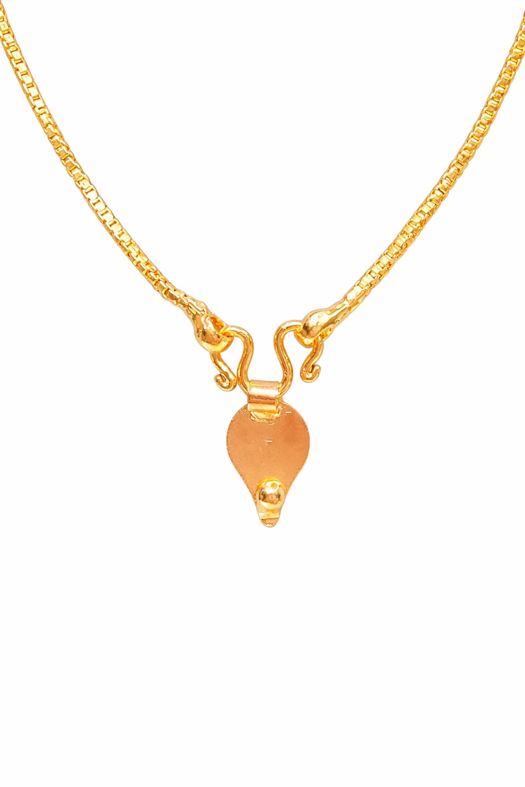 Gold covering Thaali with chain