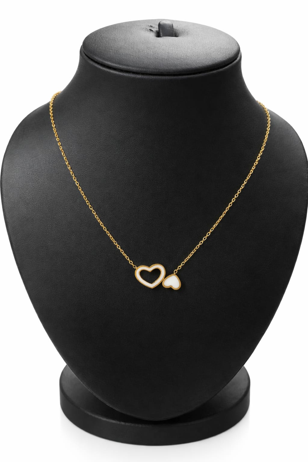 Simple white heart shaped Anti tarnish neck piece