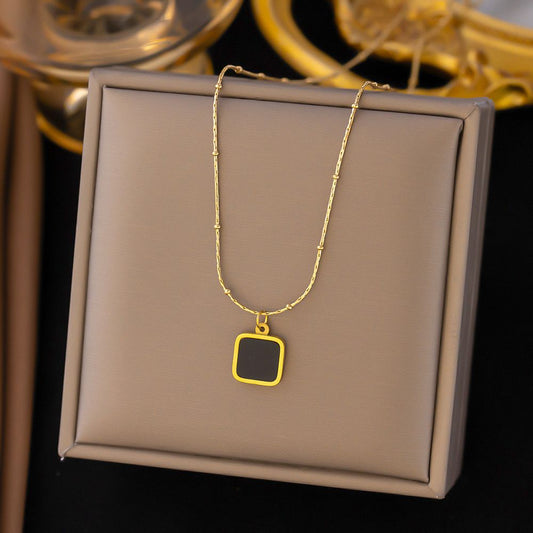 New stock! Square panther gold necklace
