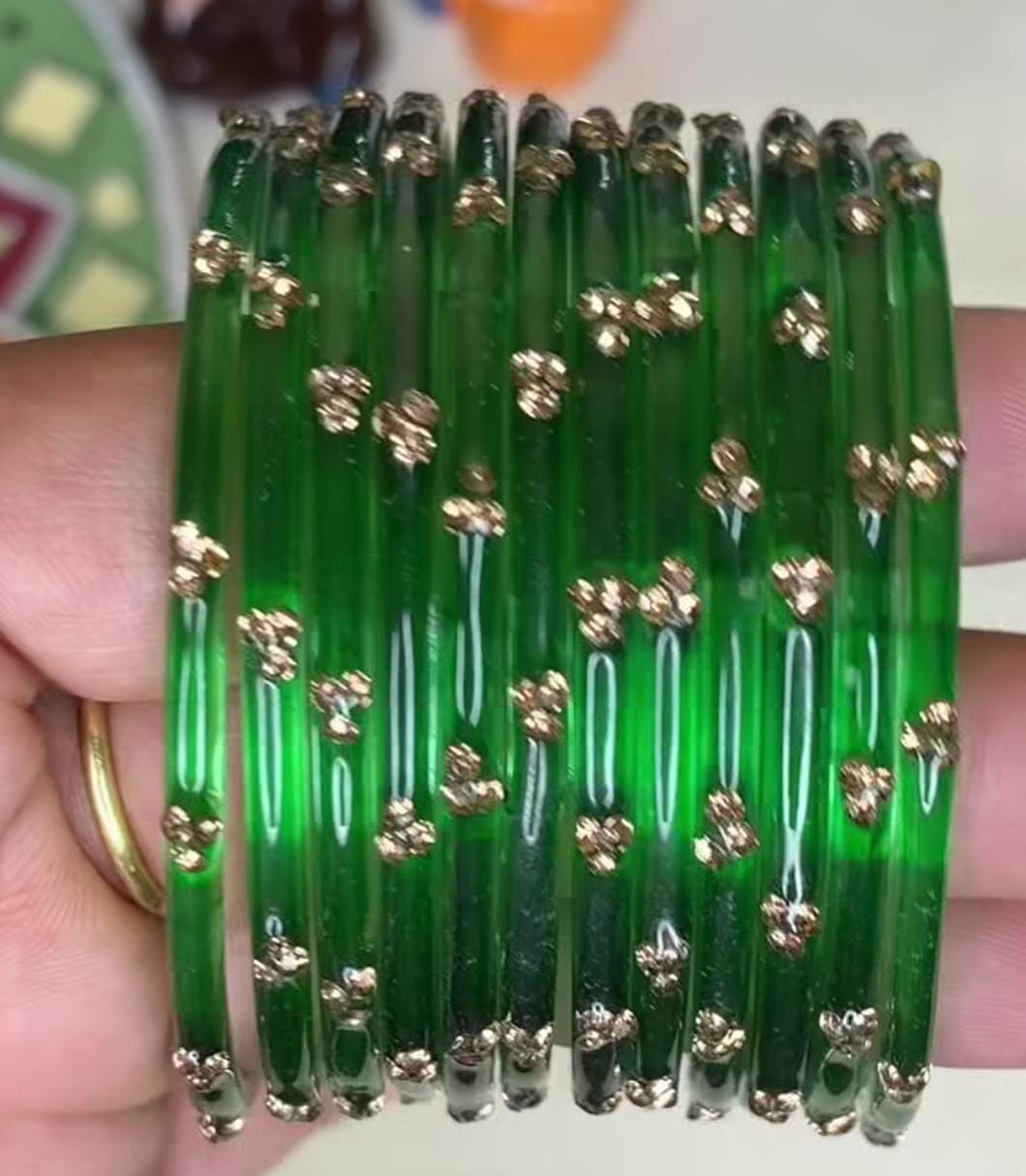 Glitter kuppivala/ glass bangles