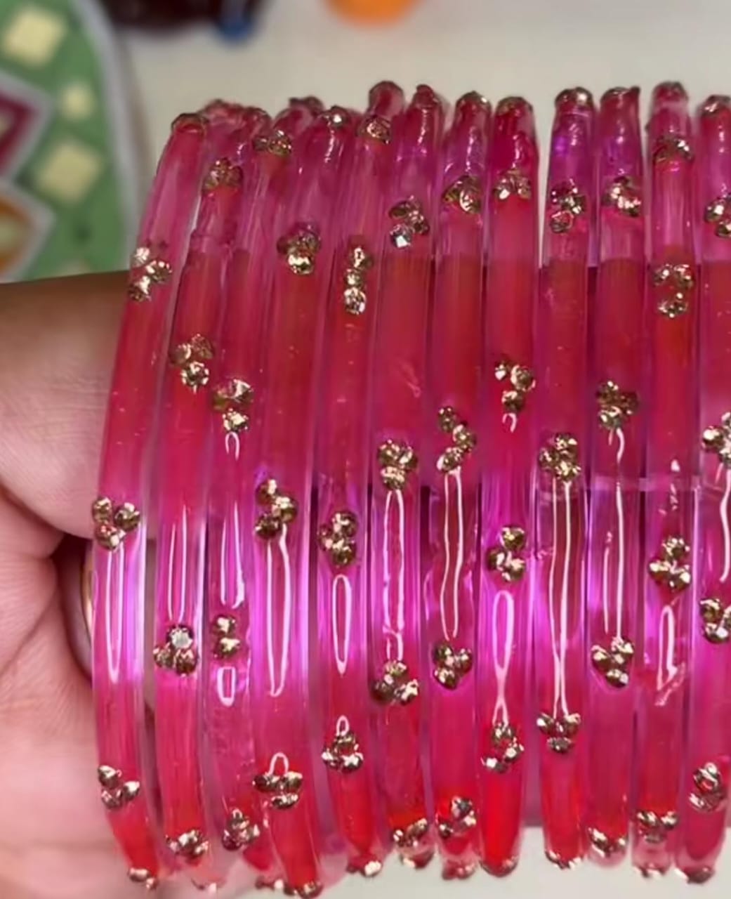 Stone kuppivala/ glass bangles