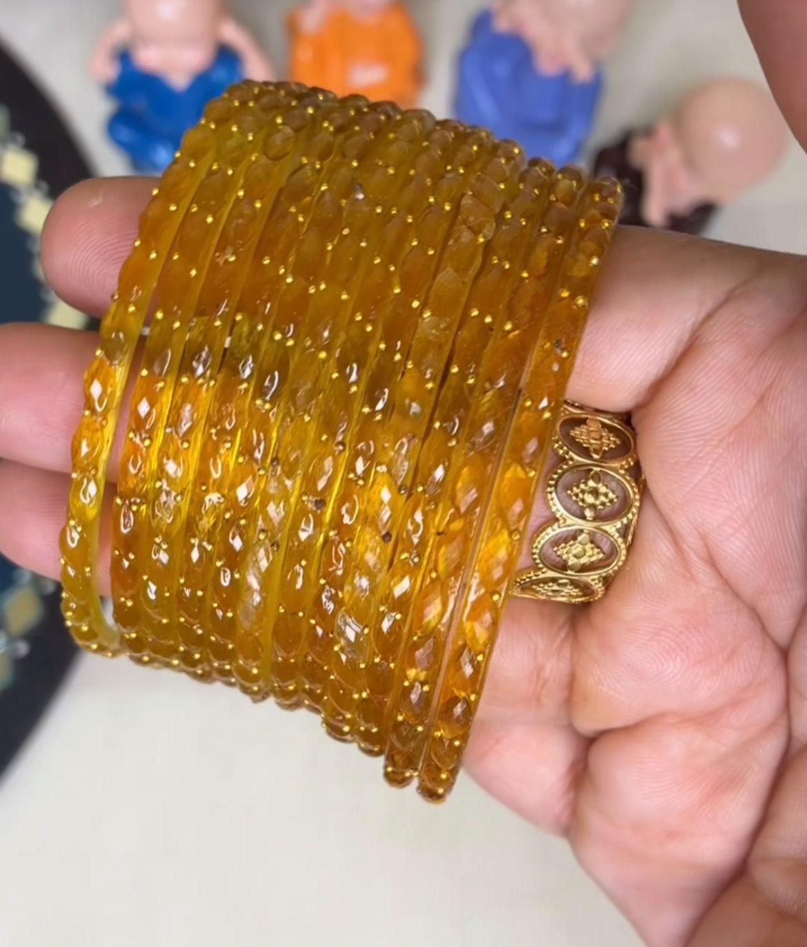 NEW ARRIVAL! RAIN DROPS KUPPIVALA/BANGLES In All shades available