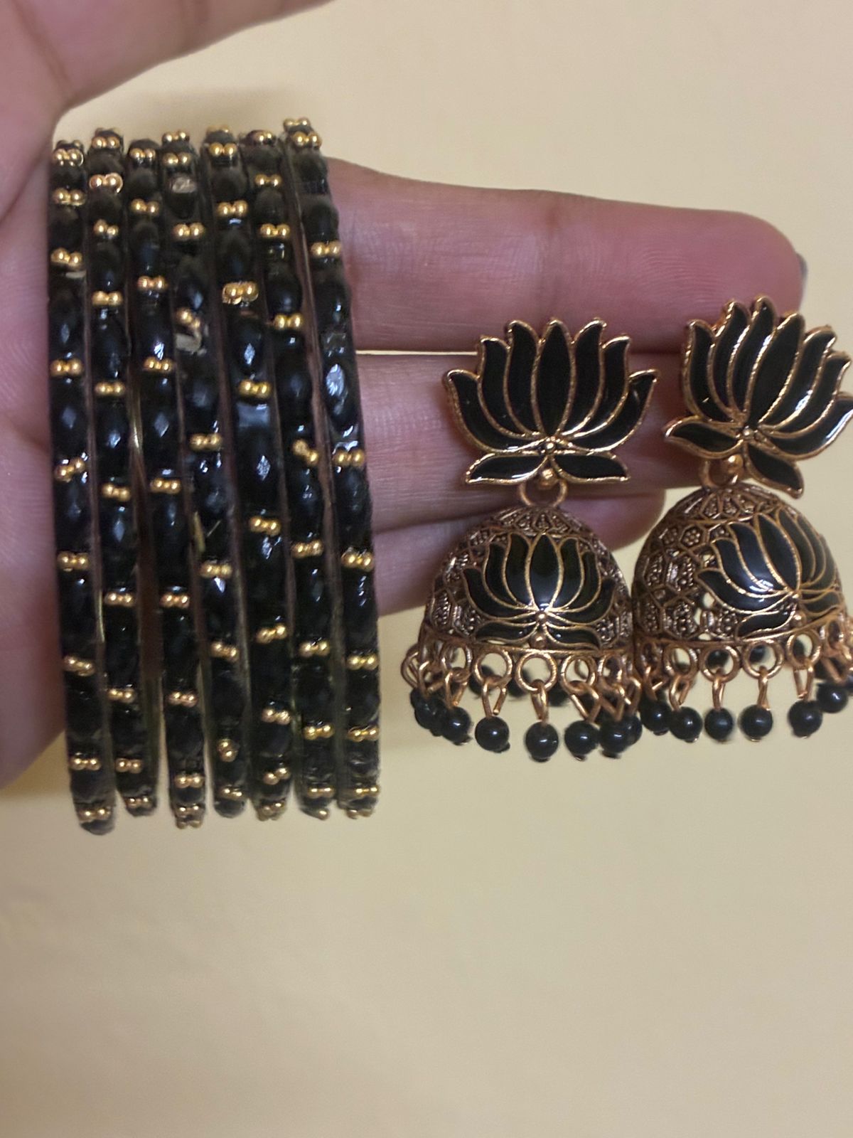 COMBO OFFER|Kuppivala and Jhumka/Jimmikki Combo