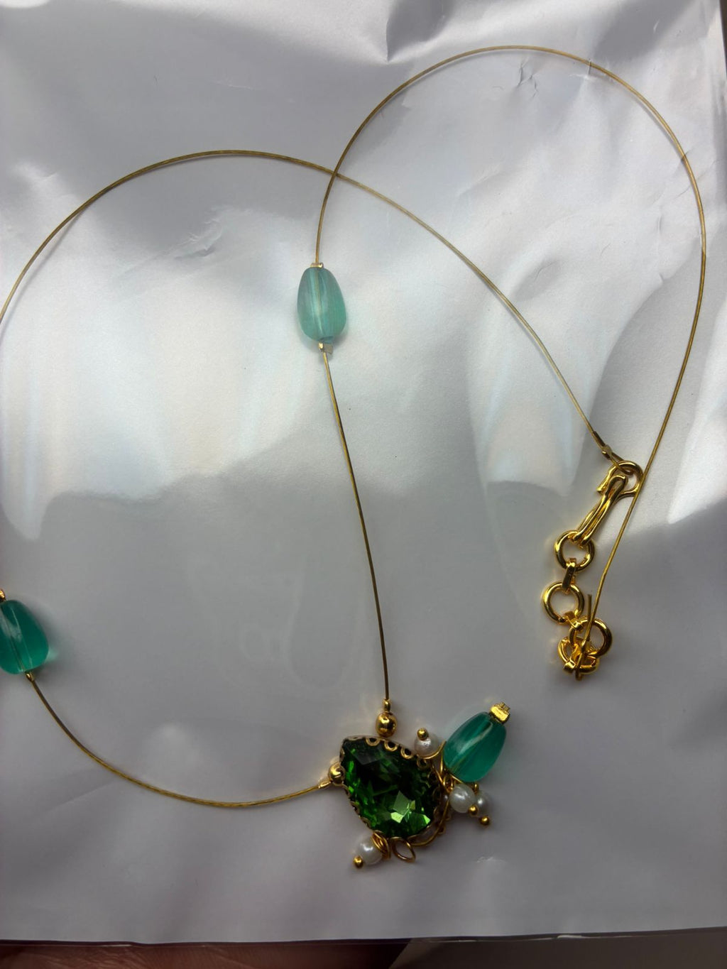 INVISIBLE Chain with Green Beads and Green colour Pendent