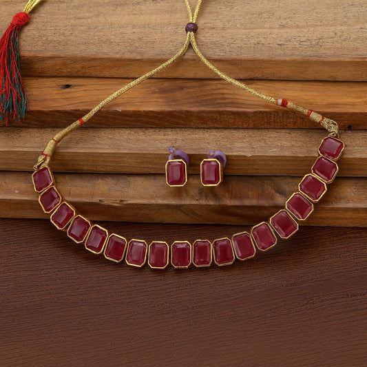 Simple wear Sufi style choker set with pair of studs!